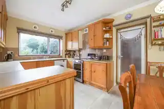 24 Orchard Drive, photo 4