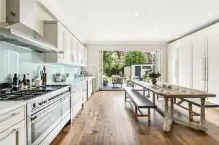 24 Rusthall Avenue, photo 2
