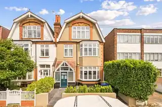 24 Rusthall Avenue, photo 3
