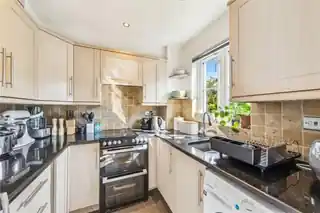 24 Spanish Road, photo 4