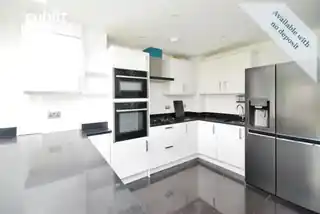 24 Stanhope Road, photo 4