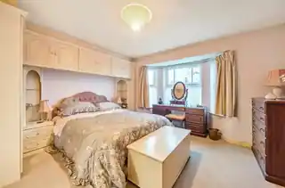 24 Stanley Close, photo 4