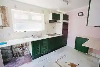 24 Sussex Way, photo 4
