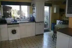 24 Wallington Close, photo 2