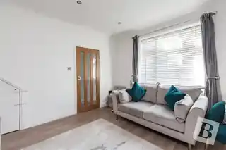 247 Bonham Road, photo 3