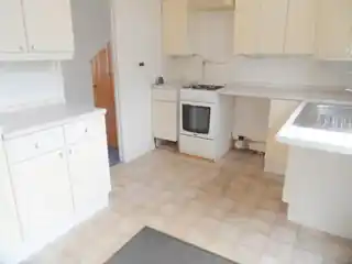 248 Parkside Avenue, photo 3
