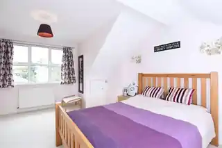 24B Chambers Lane, photo 3