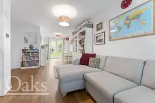 24B Radcliffe Road, photo 4