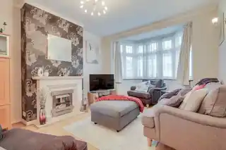 25 Angus Drive, photo 2