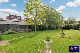 25 Barnetts Court, photo 4