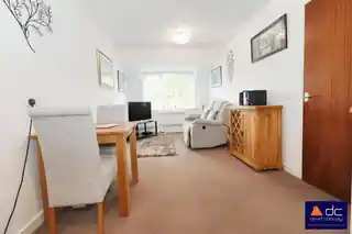 25 Barnetts Court, photo 2