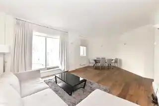 25 Carlyle Court, photo 2