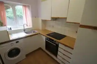 25 Cherry Gardens, photo 4