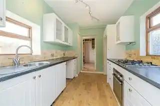 25 Coombe Road, photo 2