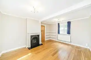 25 Crane Avenue, photo 3