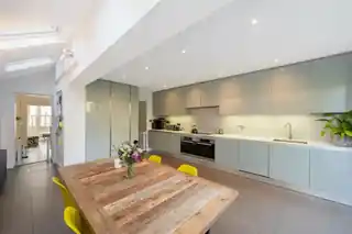 25 Esmond Road, photo 4