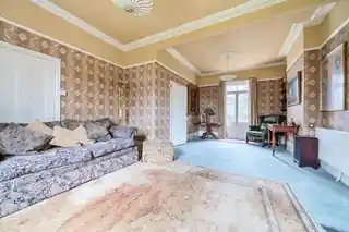 25 Essex Road, photo 3