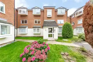 25 Harkness Close, photo 4