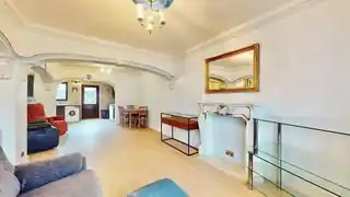 25 Hedingham Road, photo 3