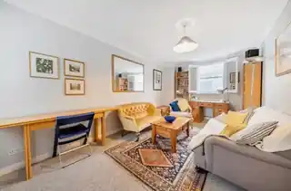25 Heralds Place, photo 2