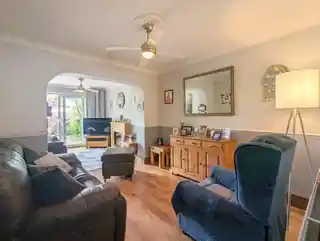 25 Letchworth Avenue, photo 3