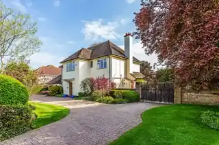 25 Manor Road, photo 3