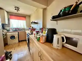 25 Newbury Gardens, photo 4