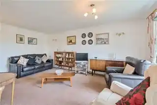 25 Pembroke Lodge, photo 2