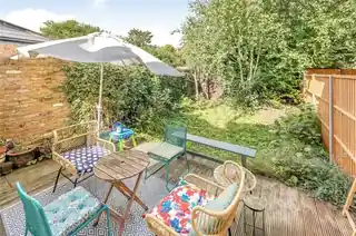 25 Sirdar Road, photo 3