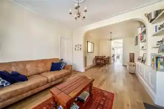25 Windsor Road, photo 3