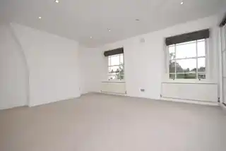 250 Dacre Park, photo 4