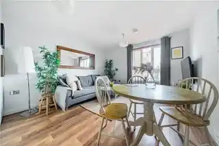 253 Sumner Road, photo 2