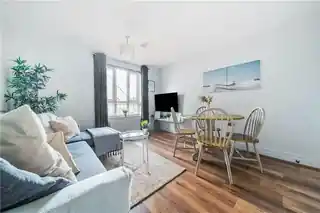 253 Sumner Road, photo 4