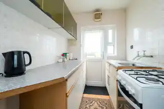 254 Lynmouth Avenue, photo 3
