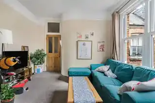 256 Barcombe Avenue, photo 3