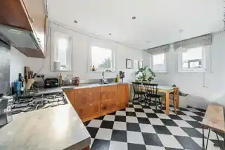 25A Chalsey Road, photo 3