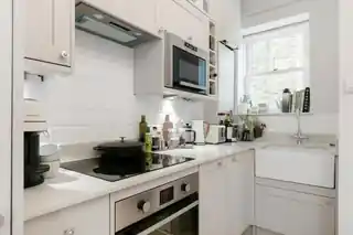 25A Thicket Road, photo 2