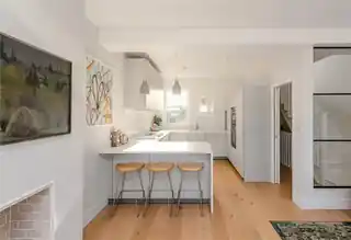 25B Burrows Road, photo 2
