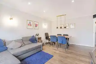 26 Appledore Crescent, photo 3