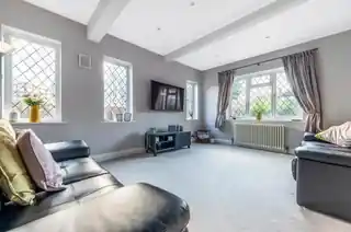 26 Arcadian Close, photo 3