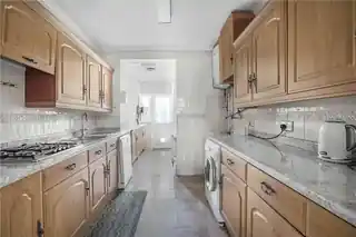 26 Ashley Road, photo 3
