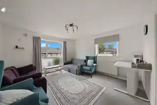 26 Charlotte Road, photo 2