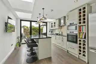 26 Church Road, photo 2