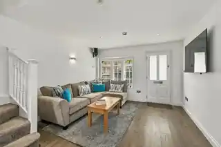 26 Church Road, photo 4
