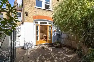 26 Desenfans Road, photo 4
