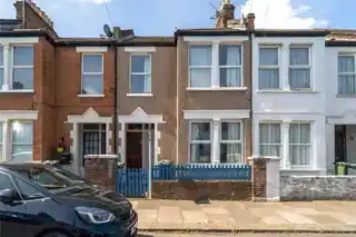 26 Edgington Road, photo 2