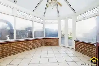 26 Freshwell Avenue, photo 4