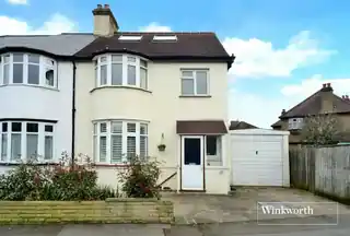 26 Green Lane, photo 2