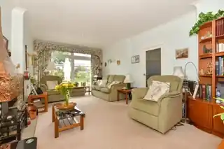 26 Haigville Gardens, photo 3