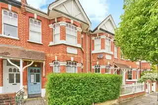 26 Kingscote Road, photo 2